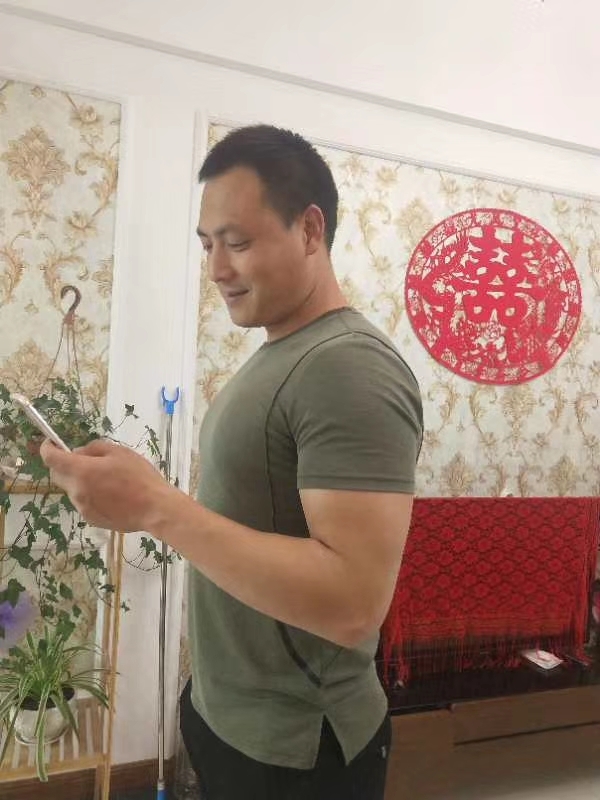 旧时相识的第三张照片--杭州相亲服务中心