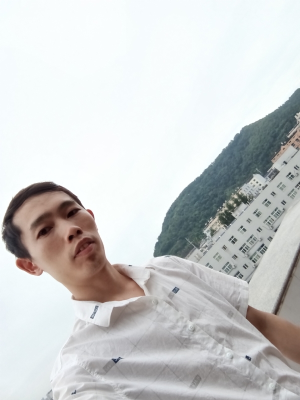 会飞的鱼的第一张照片--杭州相亲服务中心
