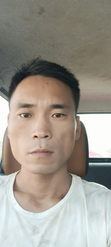 石头的第一张照片--杭州相亲服务中心