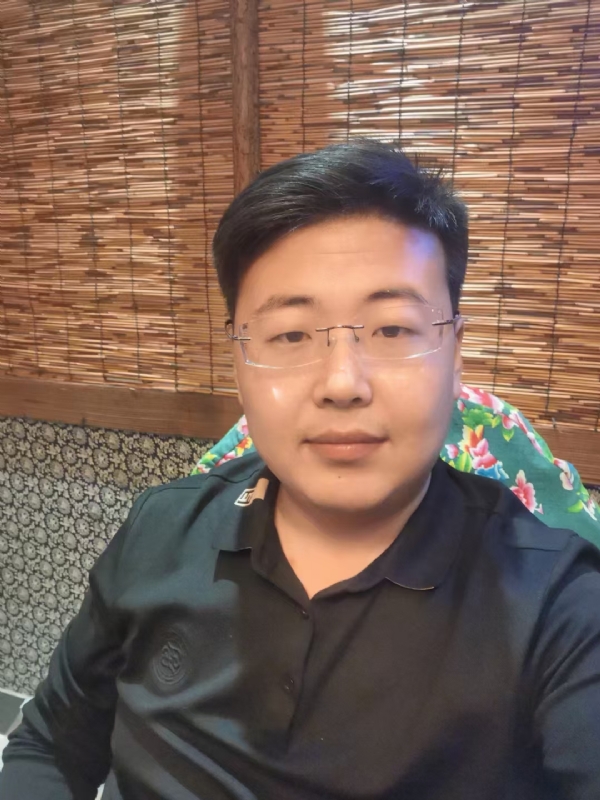 刘先生的第一张照片--杭州相亲服务中心