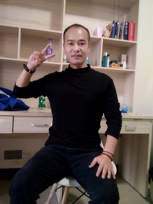 熊大与熊二的第一张照片--杭州相亲服务中心
