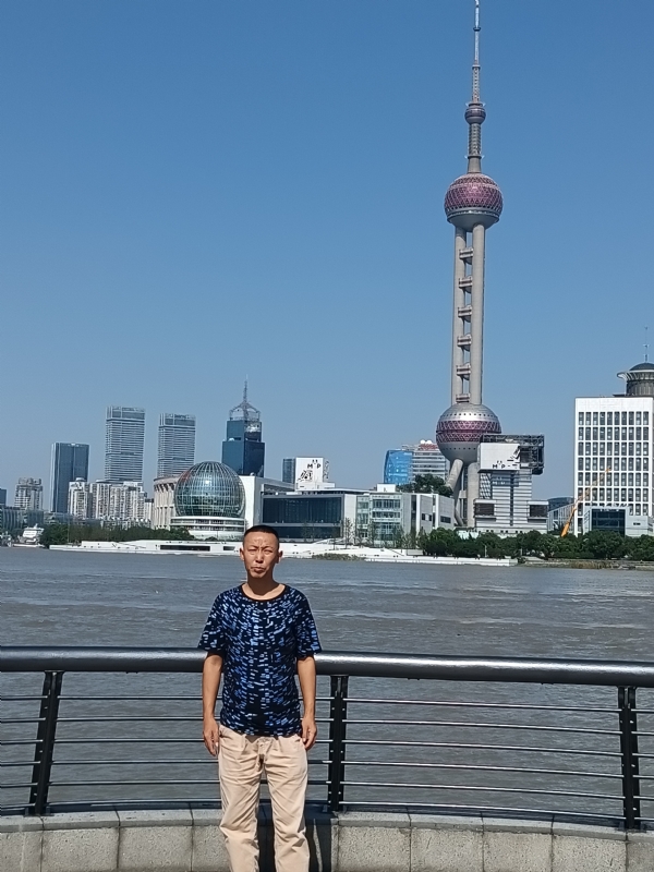 伪装浪漫的第一张照片--杭州相亲服务中心