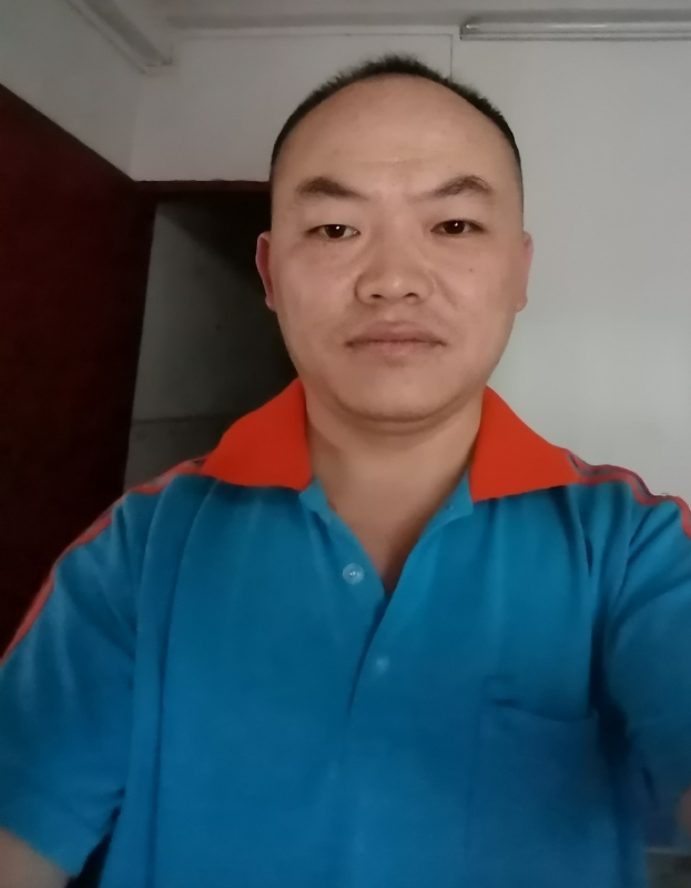 与子携老的第七张照片--杭州相亲服务中心