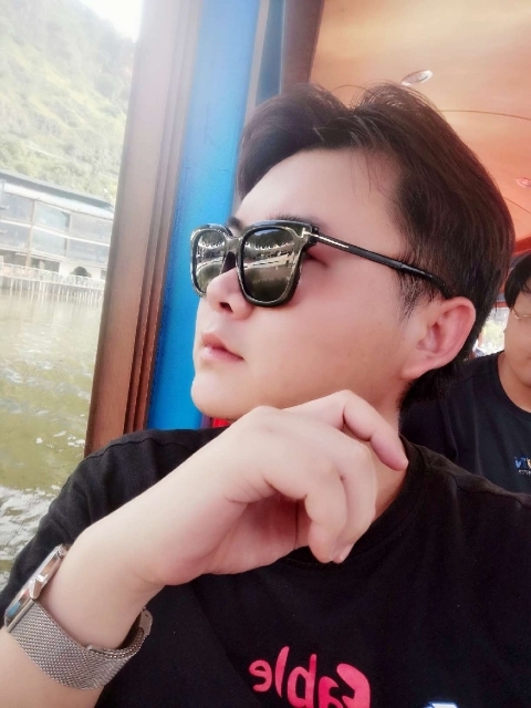 曲生的第一张照片--杭州相亲服务中心