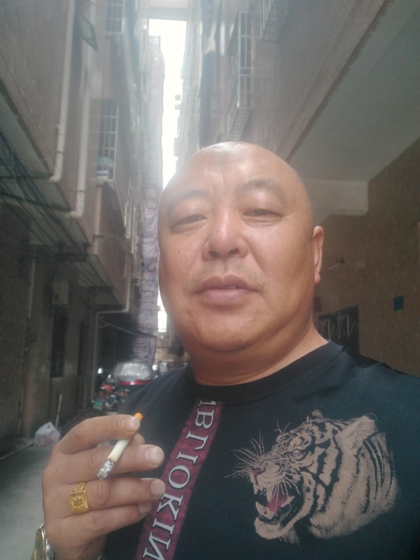 人在TA乡的第一张照片--杭州相亲服务中心