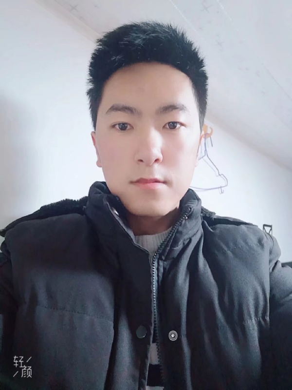 儒雅的玉龙兄的第一张照片--杭州相亲服务中心