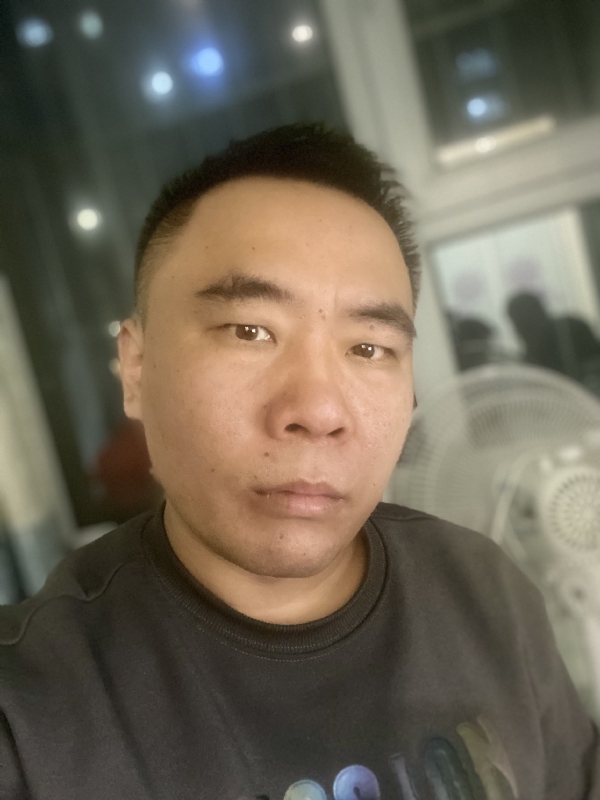 云的第四张照片--杭州相亲服务中心