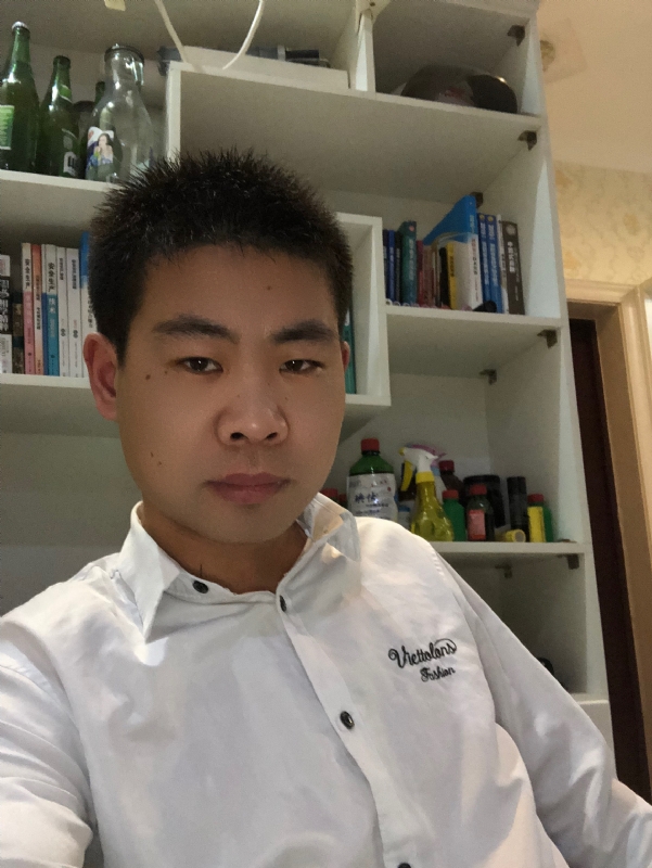 取经年的第二张照片--杭州相亲服务中心