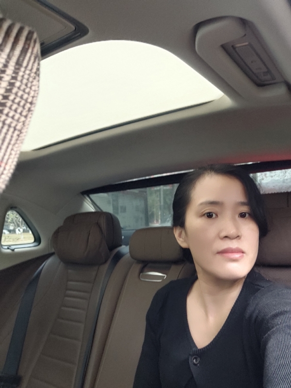 烟雨如墨的第一张照片--杭州相亲服务中心