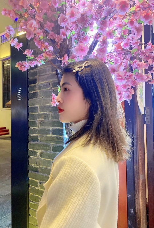 大眼妹的第一张照片--杭州相亲服务中心