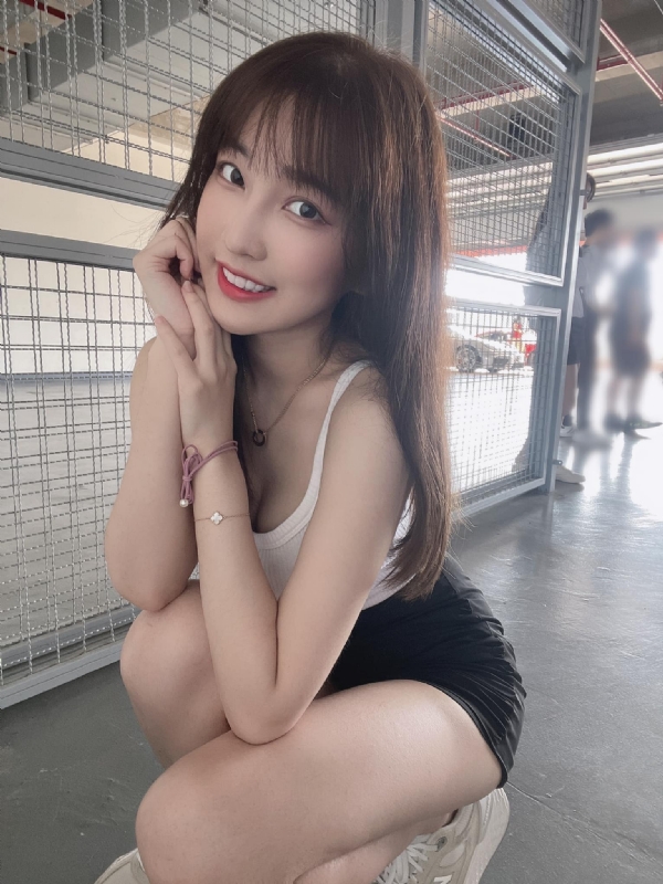 欣妍的第一张照片--杭州相亲服务中心