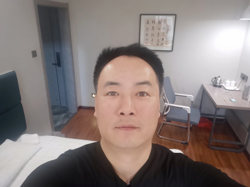 莫待花落空折枝的第一张照片--杭州相亲服务中心