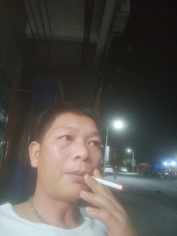 善解人意的第一张照片--杭州相亲服务中心