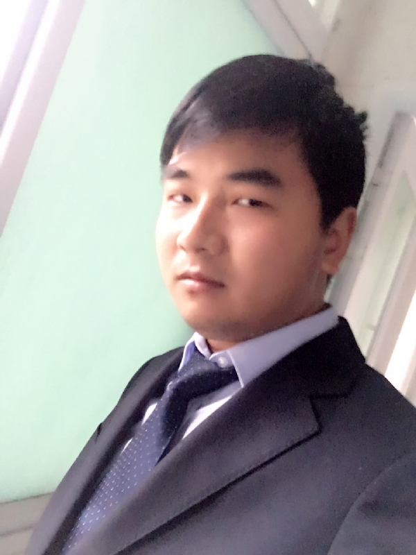 殷勤的王子的第一张照片--杭州相亲服务中心