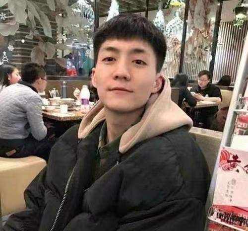 迪迪的第一张照片--杭州相亲服务中心
