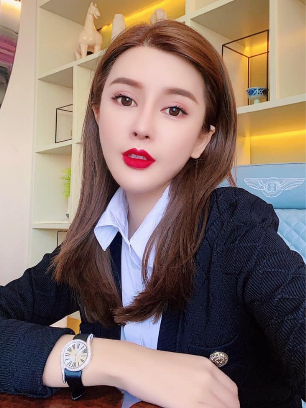 李嘉薇的第一张照片--杭州相亲服务中心