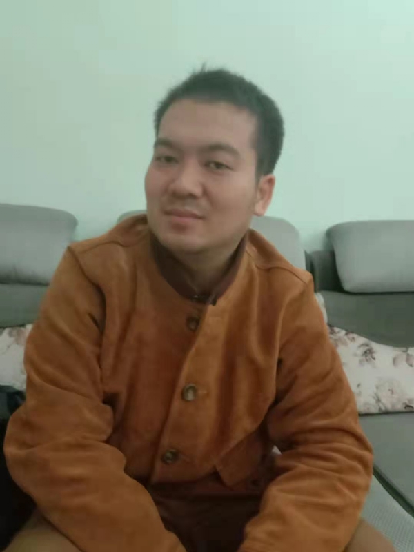艺民的第一张照片--杭州相亲服务中心