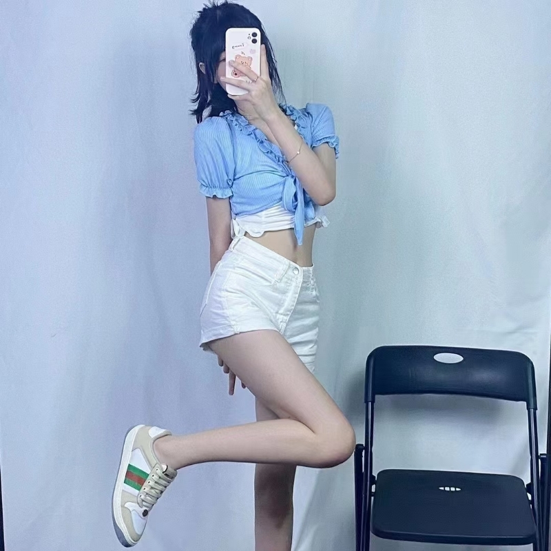 宝宝的第一张照片--杭州相亲服务中心