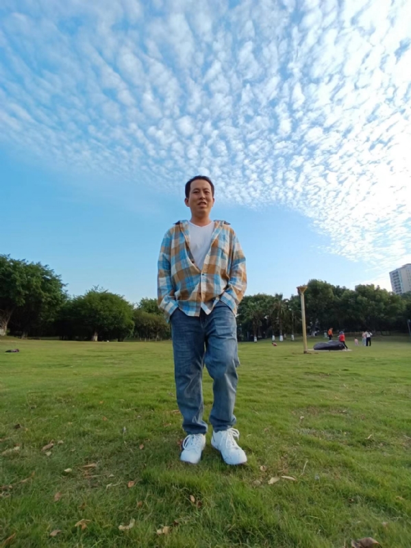 曹先生的第三张照片--杭州相亲服务中心
