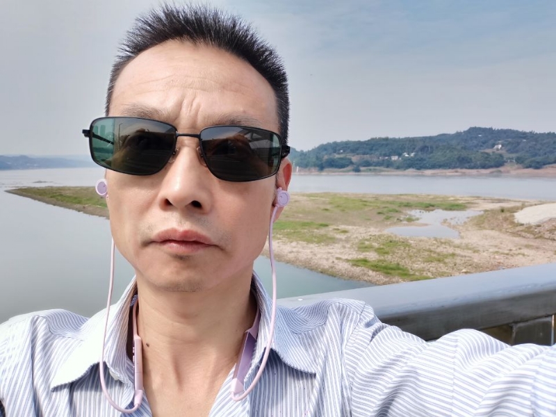 猪哥哥的第一张照片--杭州相亲服务中心