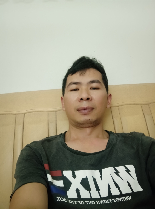 小伙子的第四张照片--杭州相亲服务中心