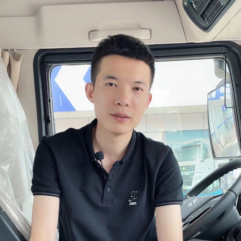 胡一凡的第二张照片--杭州相亲服务中心
