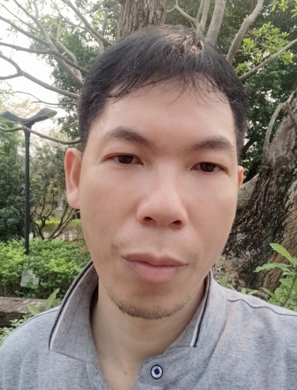 漂浮的云的第一张照片--杭州相亲服务中心