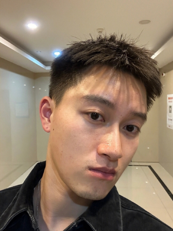 月光之下的第一张照片--杭州相亲服务中心