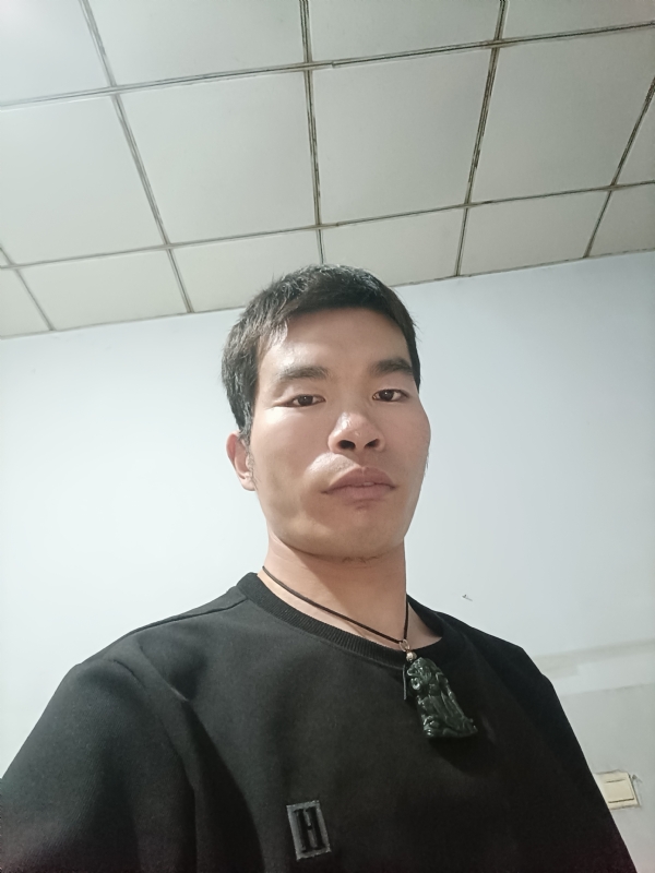 小松(11)的第一张照片--杭州相亲服务中心