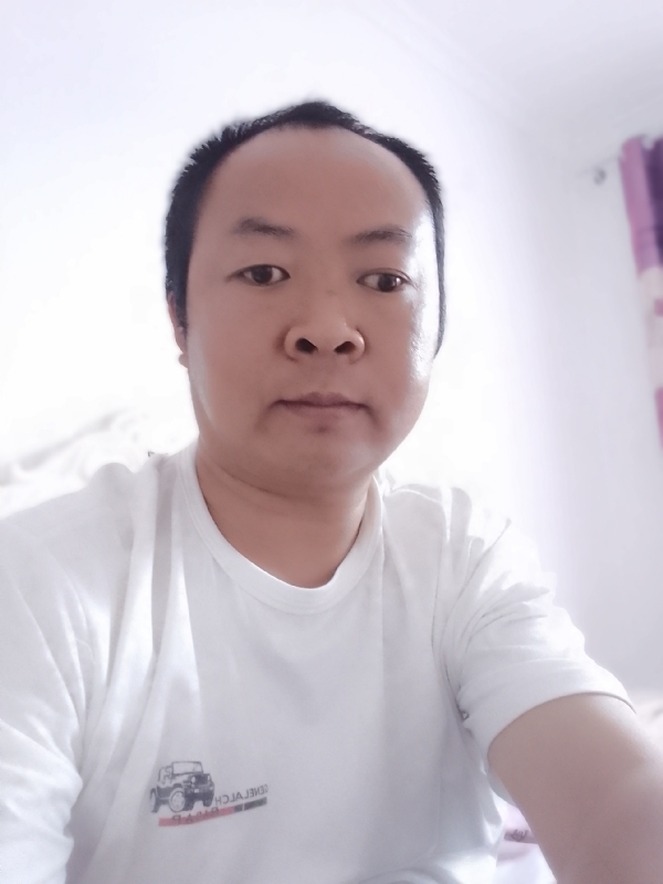 张家小伙子的第四张照片--杭州相亲服务中心