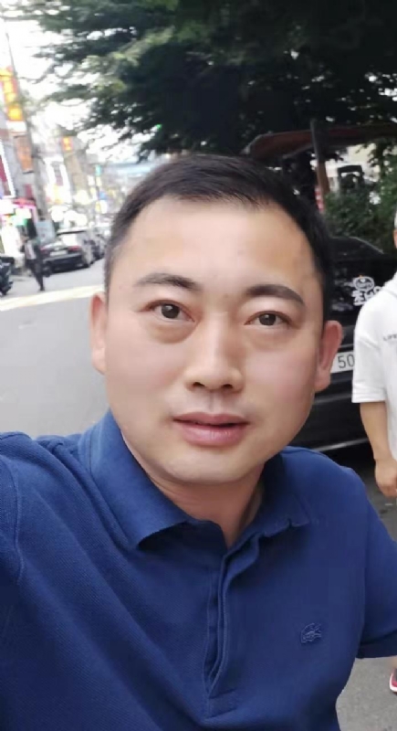 李龙的第一张照片--杭州相亲服务中心