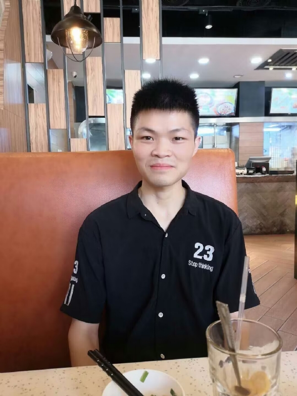 Mickey的第一张照片--杭州相亲服务中心