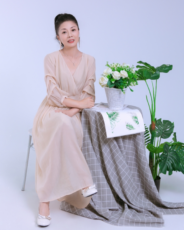 Anna的第一张照片--杭州相亲服务中心