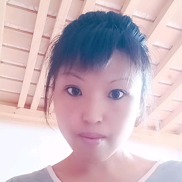 Lily的第一张照片--杭州相亲服务中心