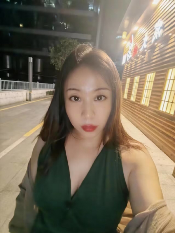 叶子青青的第三张照片--杭州相亲服务中心