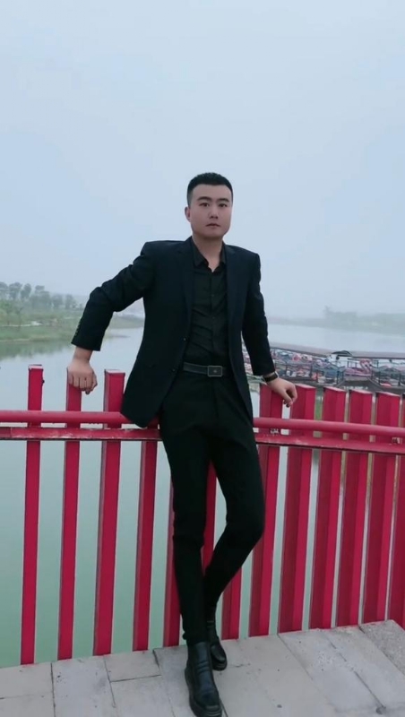 Albert的第二张照片--杭州相亲服务中心