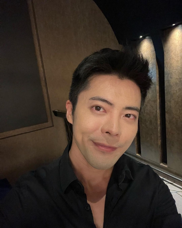 蛮子的第一张照片--杭州相亲服务中心