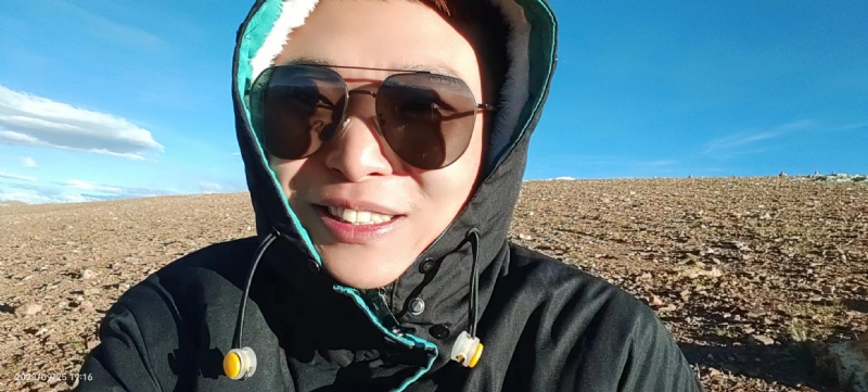 守一座孤城等一个旧人的第一张照片--杭州相亲服务中心