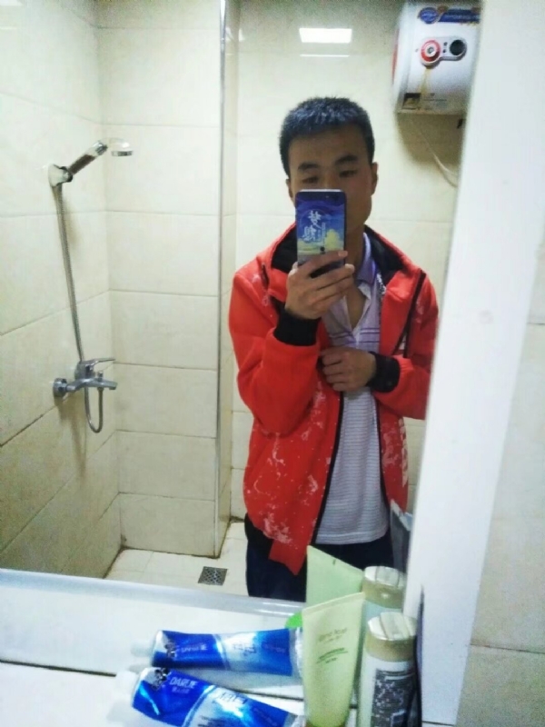 海之子的第一张照片--杭州相亲服务中心