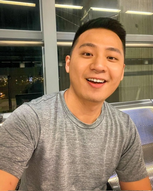 孤獨的男人的第三张照片--杭州相亲服务中心