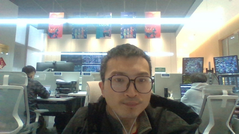 飞翔的蜻蜓的第一张照片--杭州相亲服务中心