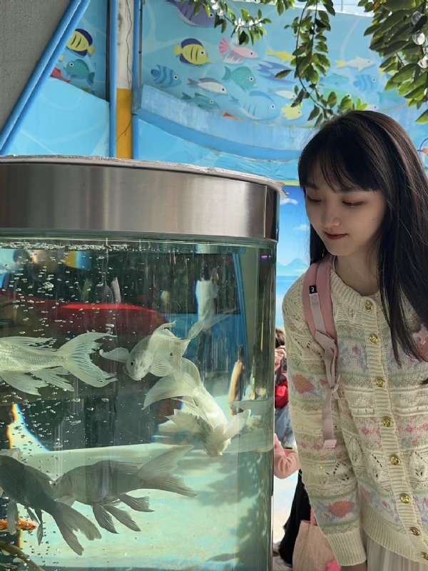 yiyi的第一张照片--杭州相亲服务中心