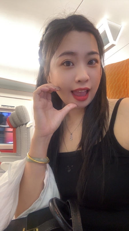 Lin的第四张照片--杭州相亲服务中心