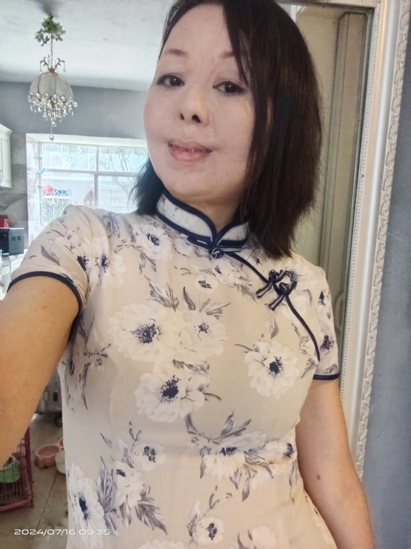阿春的第二张照片--杭州相亲服务中心