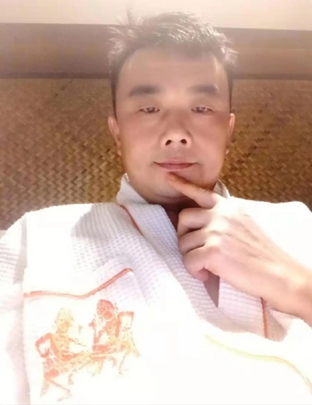 青锋的第一张照片--杭州相亲服务中心
