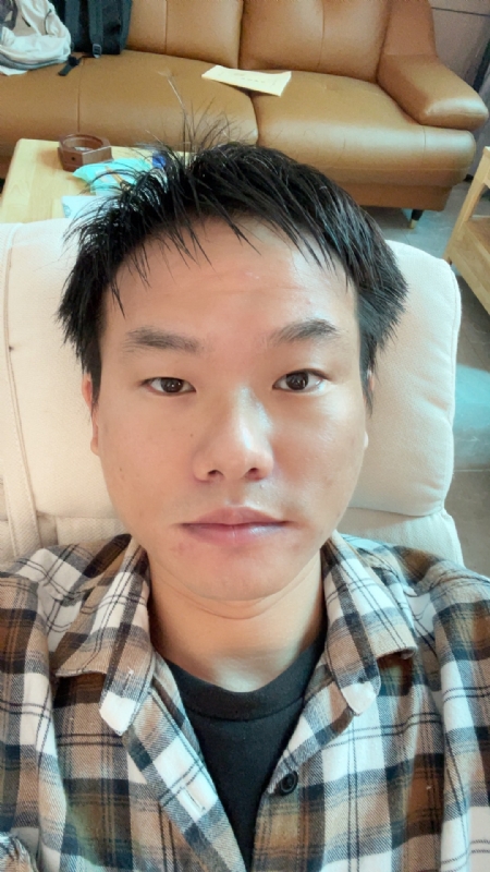 向日葵的第一张照片--杭州相亲服务中心