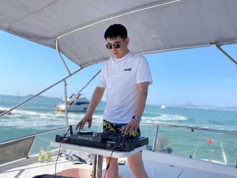 魔盒的第一张照片--杭州相亲服务中心