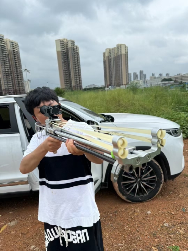 凌其飞的第三张照片--杭州相亲服务中心