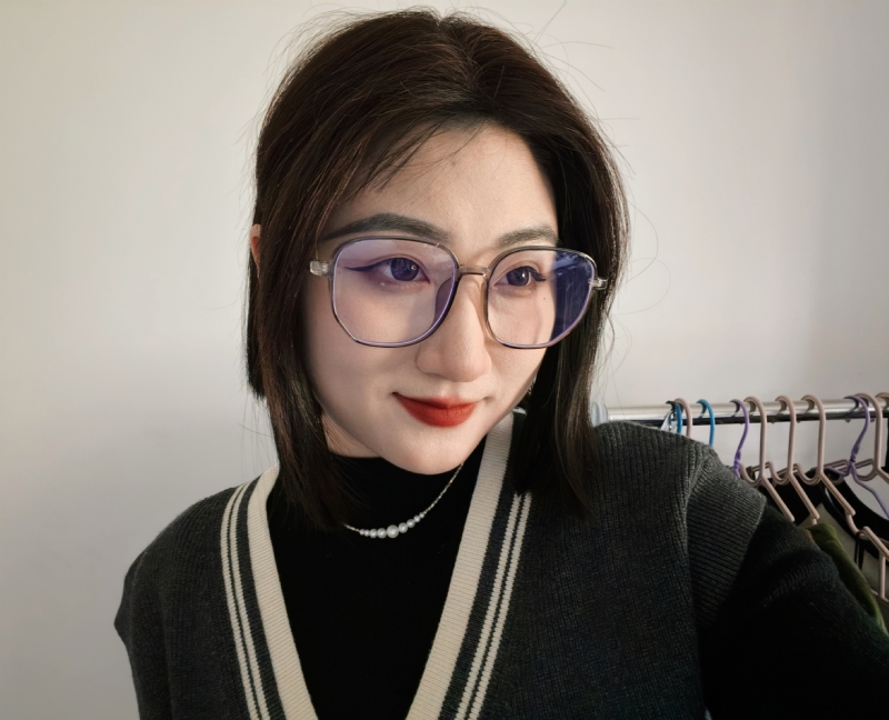 Helen的第二张照片--杭州相亲服务中心