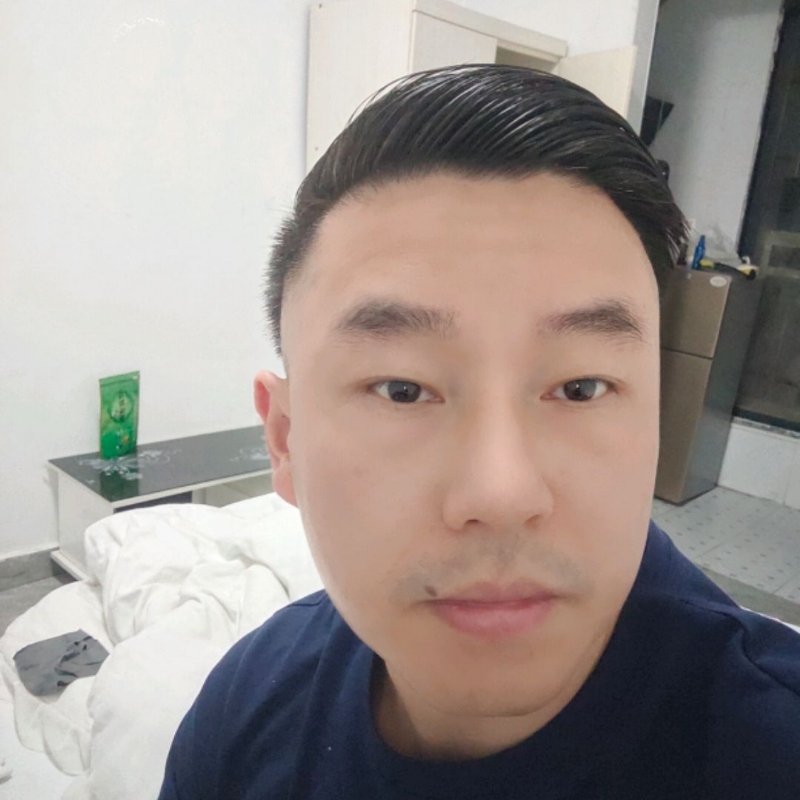 Poluk秦的第一张照片--杭州相亲服务中心